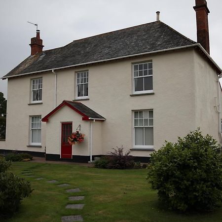 Weir Mill Farm Bed & Breakfast Cullompton Bagian luar foto